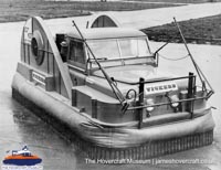 Vickers Hovercraft farming concept model